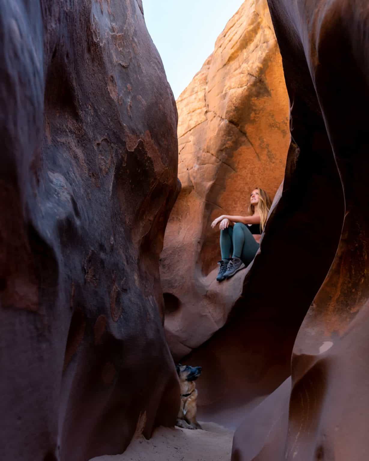 Big Horn Canyon, Escalante Dog Friendly Slot Canyon Karabou Adventures